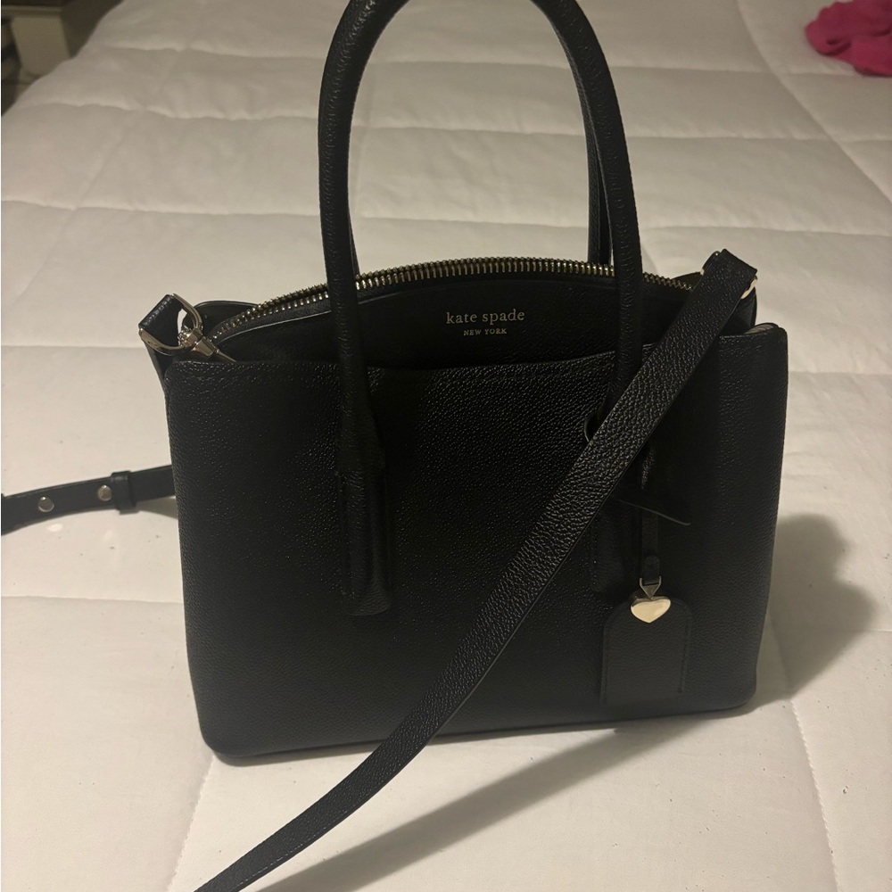 Kate Spade Margaux medium satchel 💕🌺